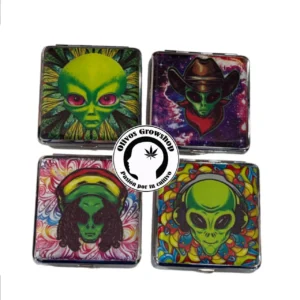 CIGARRERA DE METAL ALIEN 9X9CM